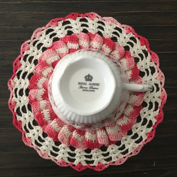 Mother's Day White English Bone China Teacup & Saucer Set - Picture 9 of 9